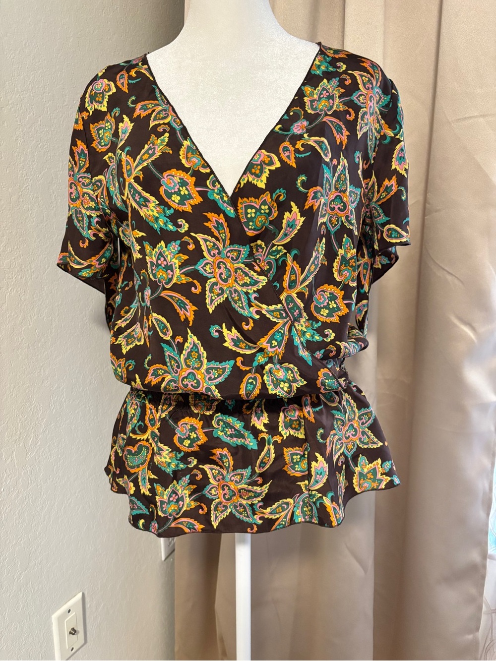Moda International 100% Silk Floral Brown Wrap Top Vintage, size S